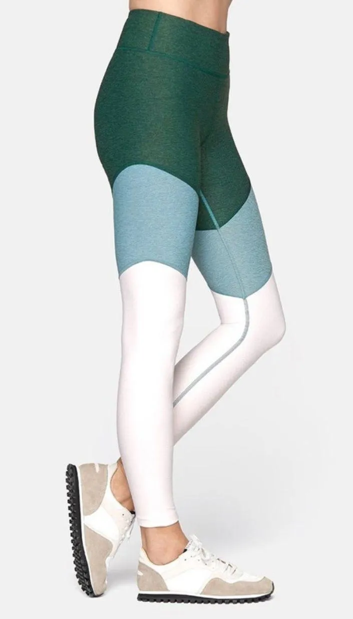 Outdoor Voices Set - Image 4