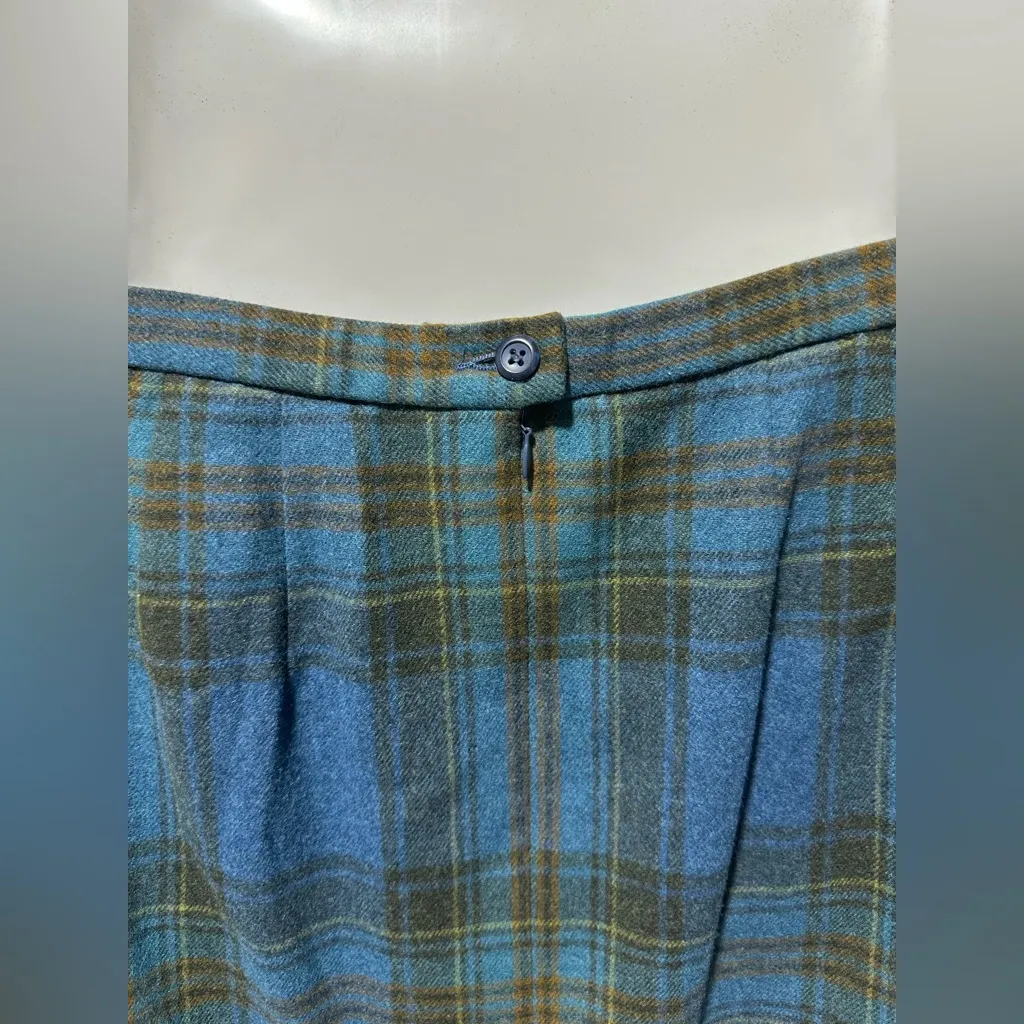 Pendleton 100% Virgin Wool vintage plaid long pencil skirt size 8 - Image 3