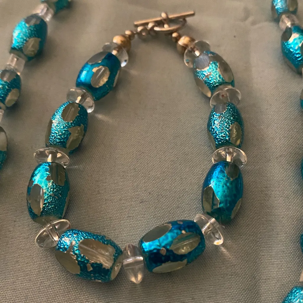 Vintage 20” Necklace & 7.5” Bracelet Set Aqua Teal Blue Shimmer & Clear Beads - Image 3