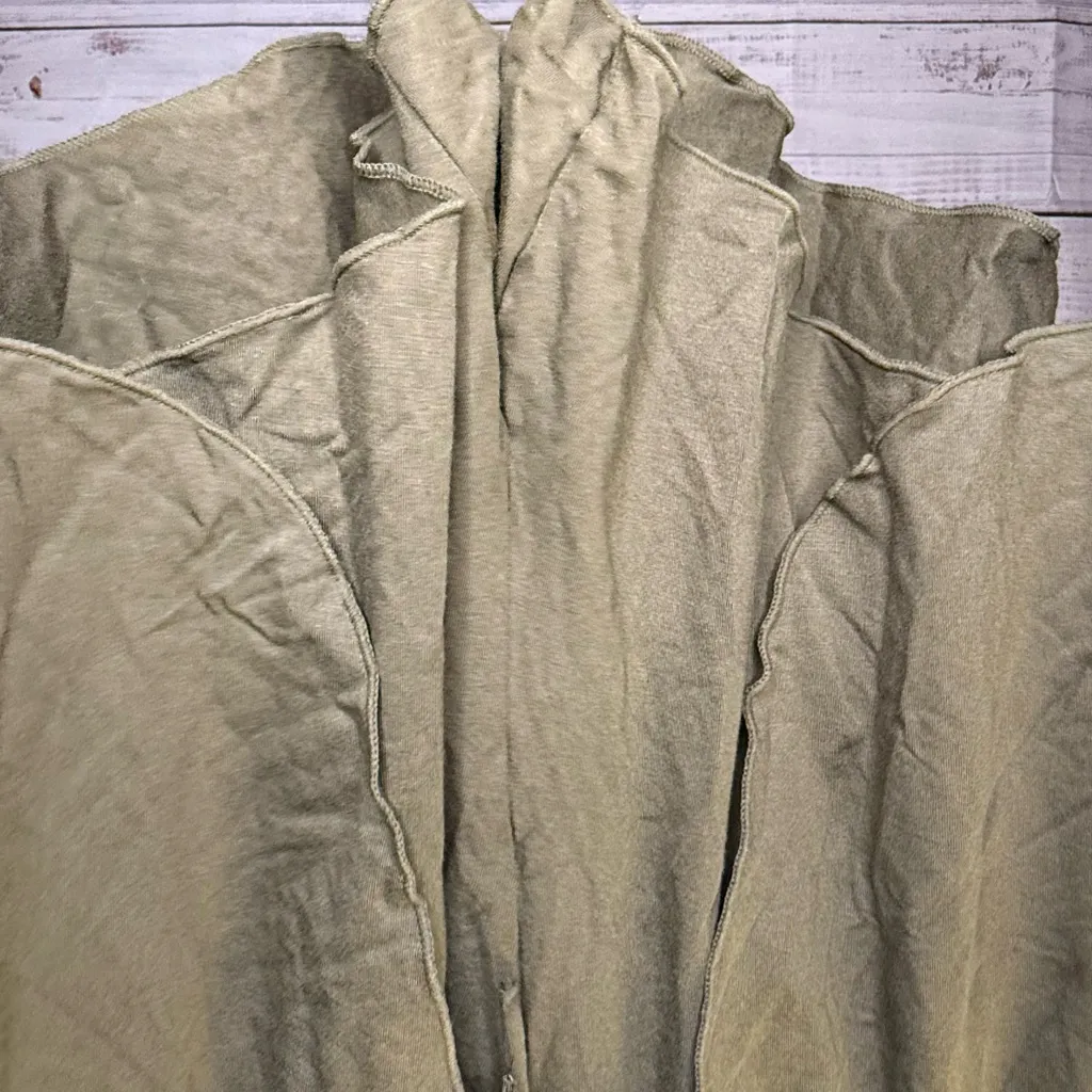 Halara  High Waist Dark Olive Shorts - Image 3