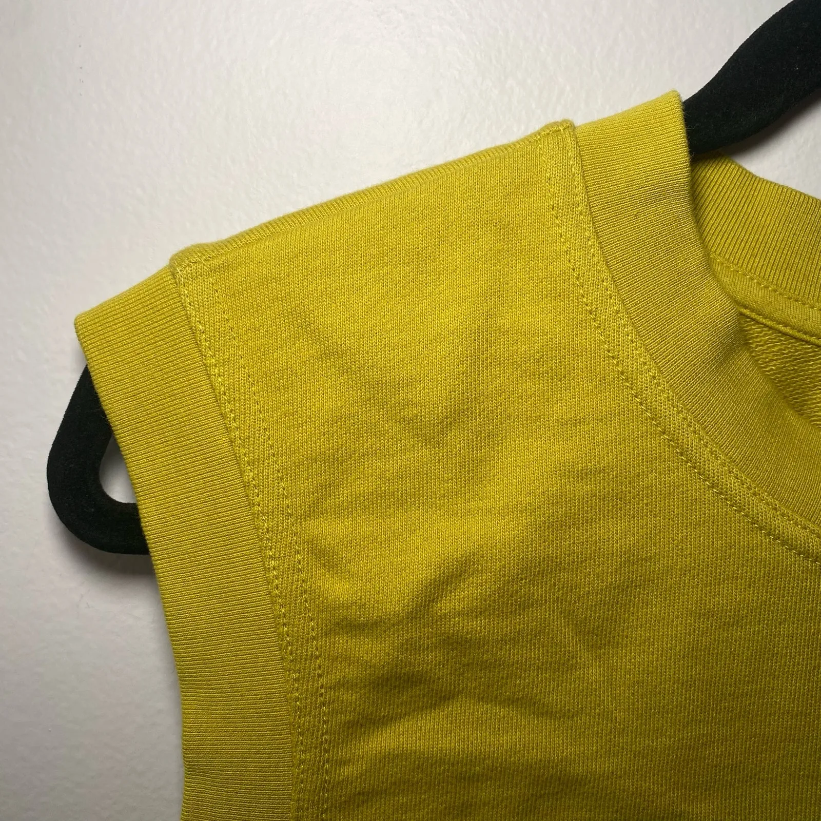 Daily Practice Anthropologie Lime Green Cropped Top Sweat Set Women's size Large - Image 4