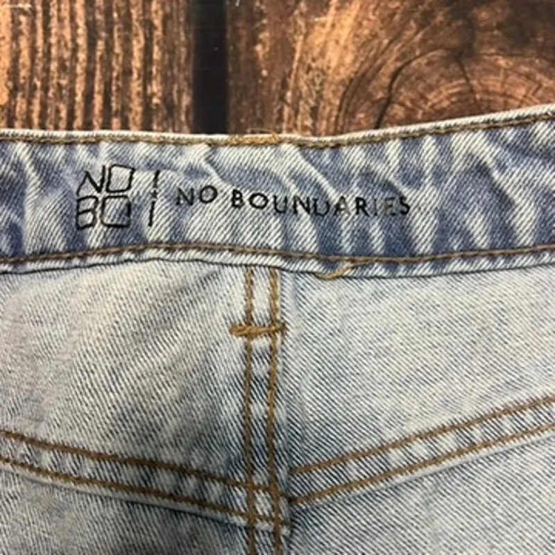 No Boundaries Women's‎ High Rise Distressed Straight Jeans Size 17 Blue - Image 2