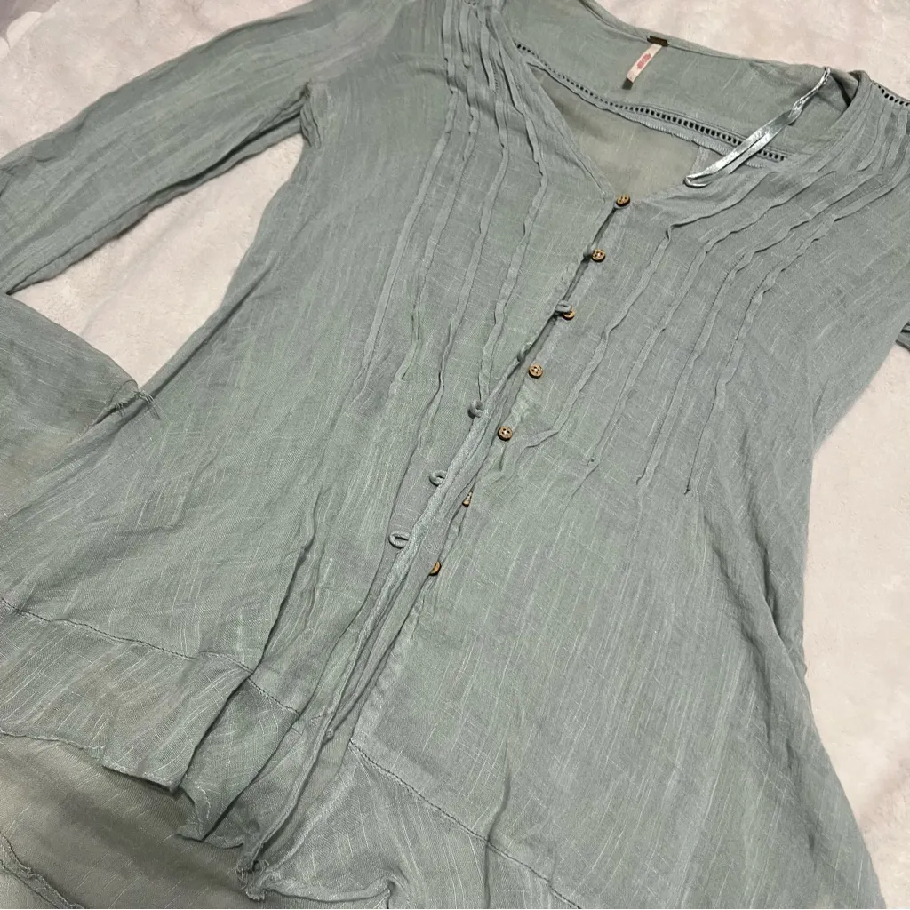 Free People Sage Green Blouse - Image 2