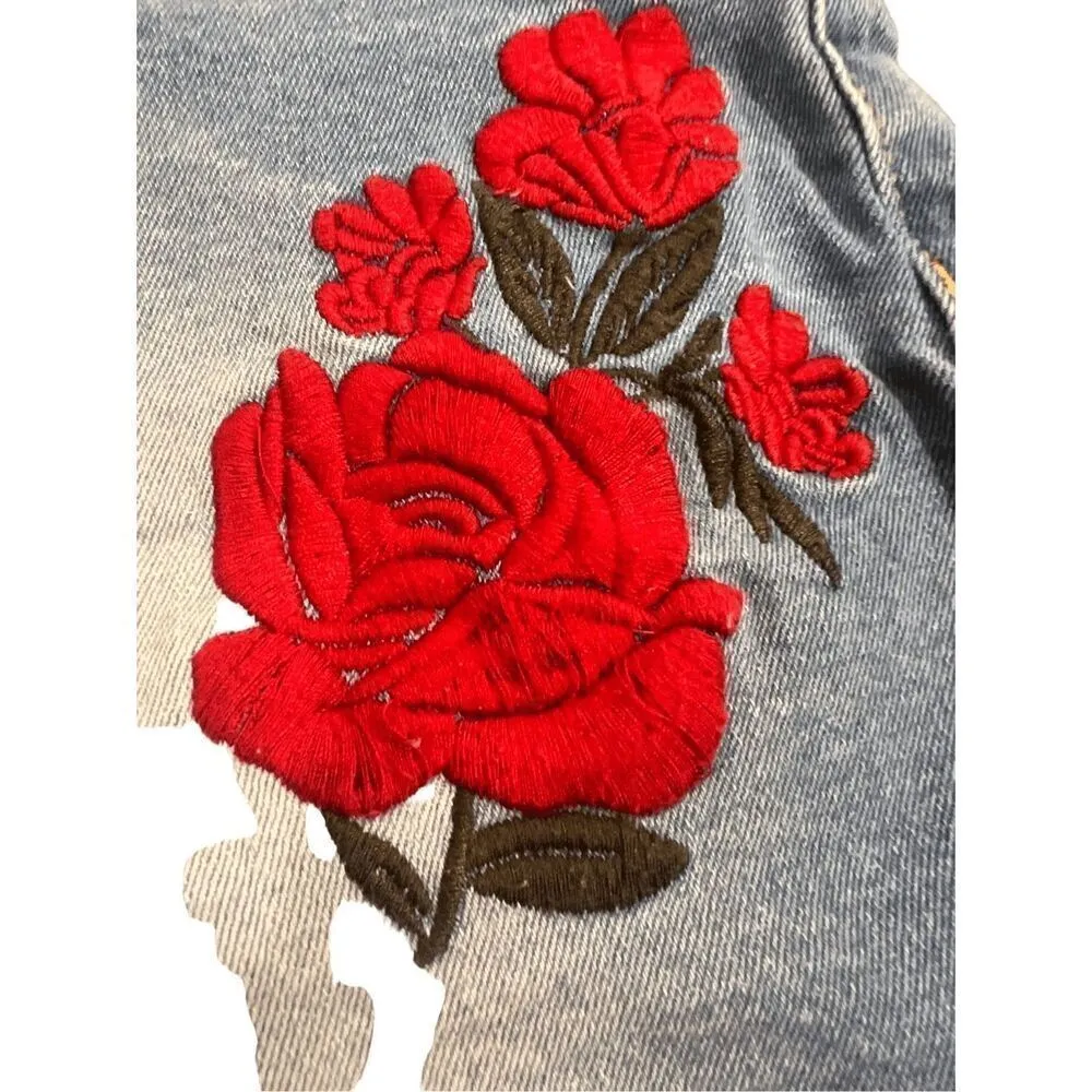 Urban Heritage high rise red roses embroidered shorts Jeans size 9 - Image 5