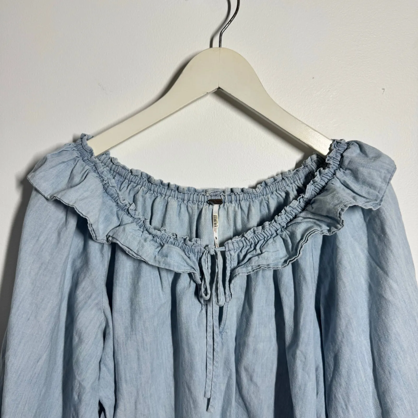 Free People Top Women XS Blue Lilly of The Valley Ruffle Neck Denim Chambray - Image 3