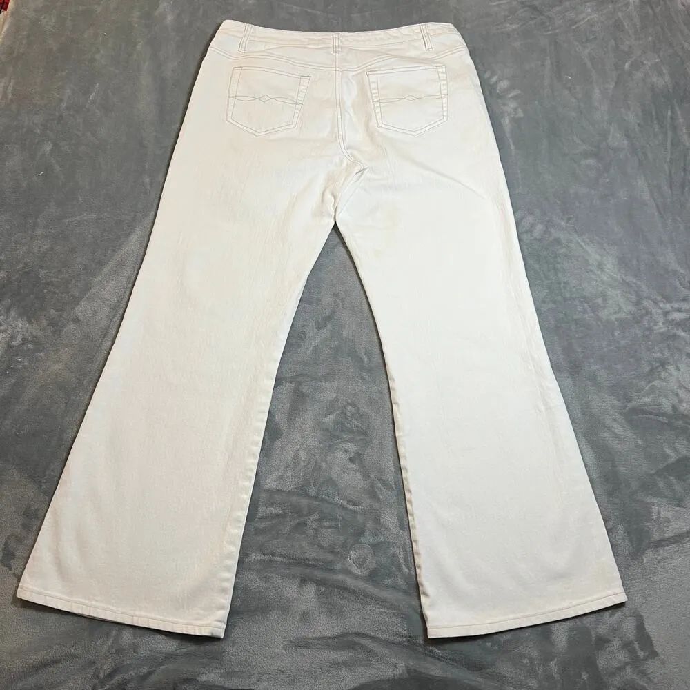 CAbi  Mid Rise Stretch Boot Cut Jeans Size 12 Style # 895 **FLAW** - Image 2