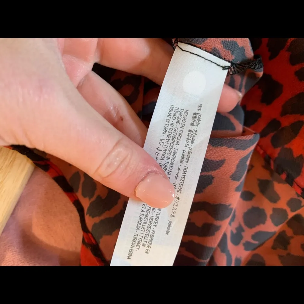 Zara Leopard size Small - Image 5