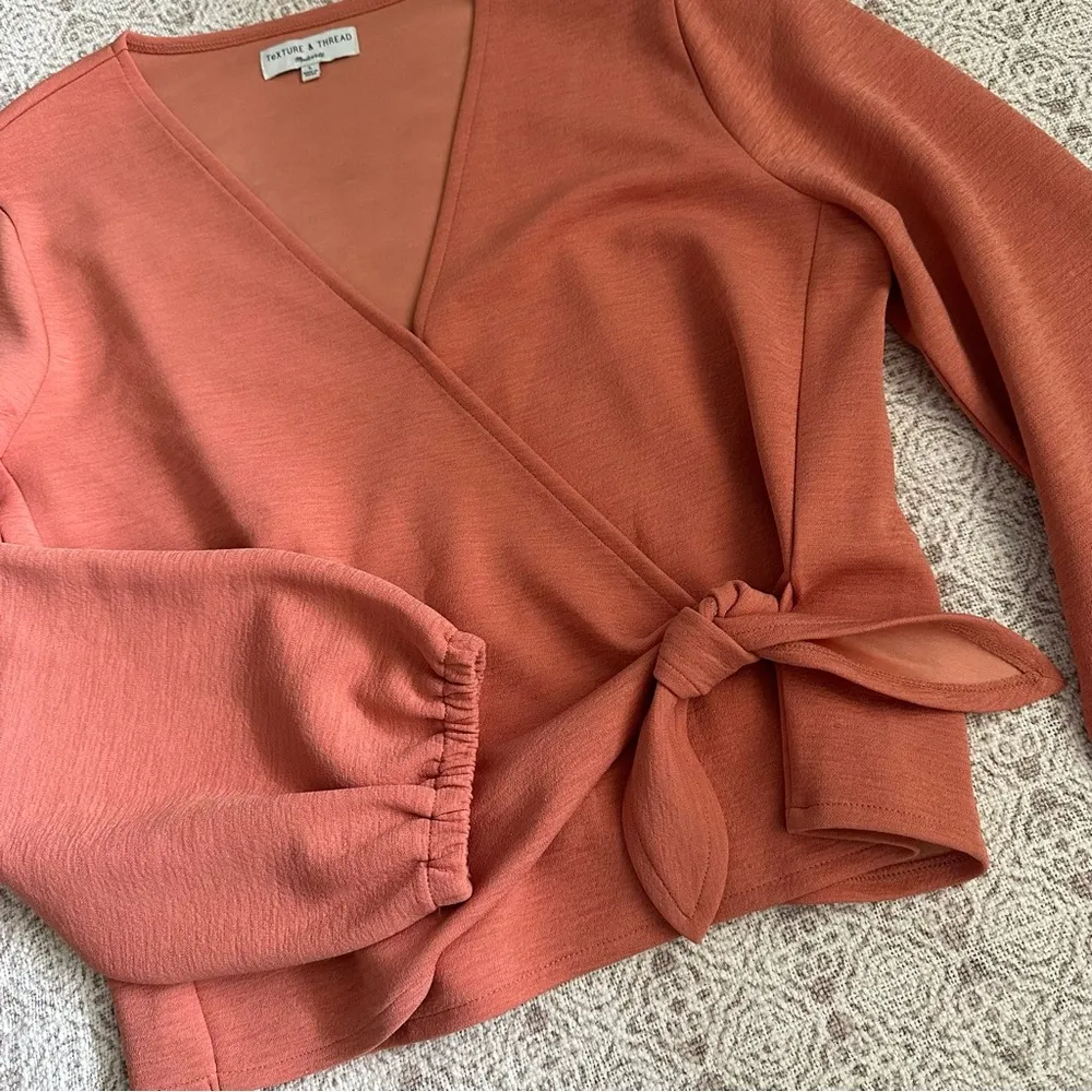 Madewell Texture & Thread Crepe Wrap Top In Dried Coral - Image 5
