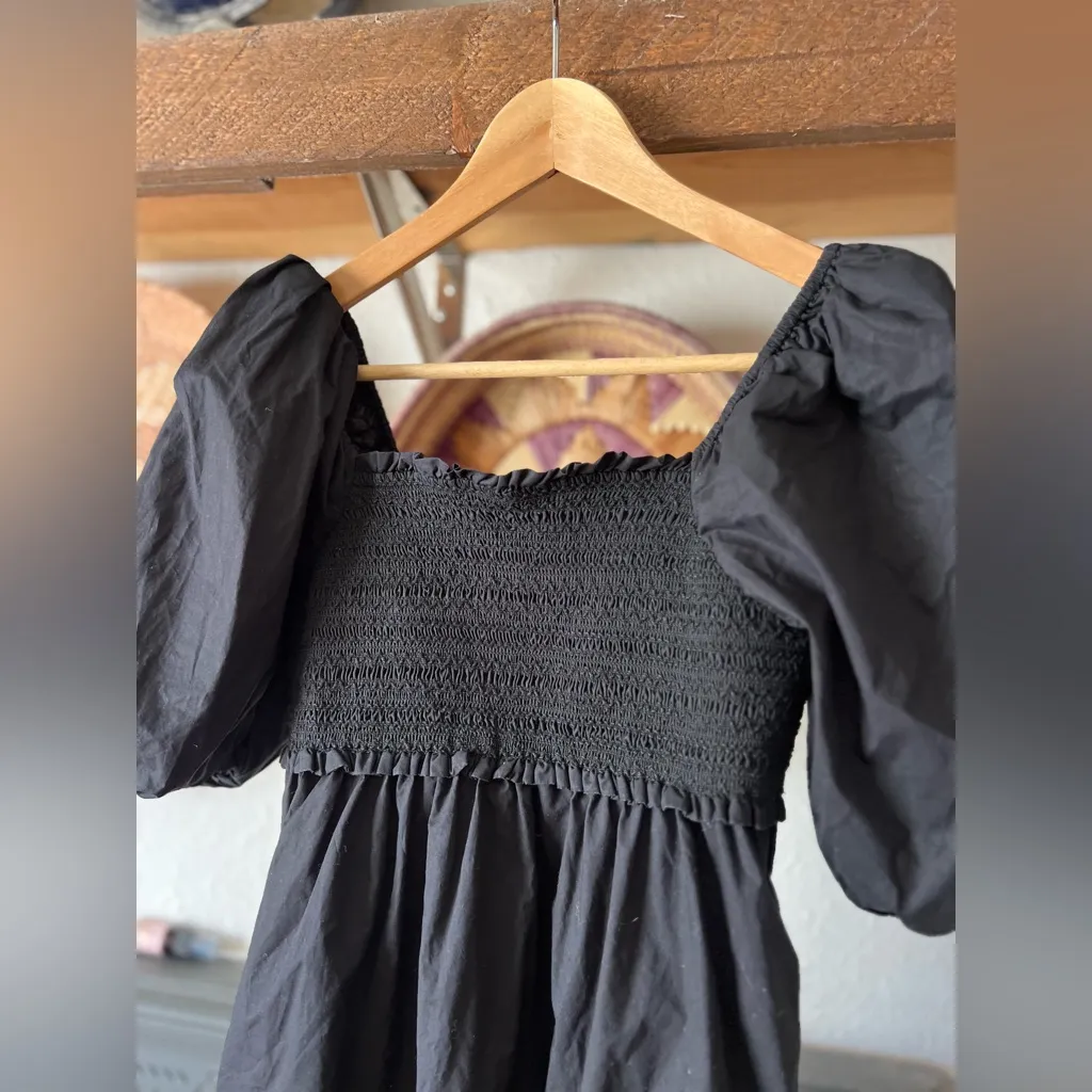 Women’s American Eagle Smocked Dress Puff Sleeve Babydoll Mini Black xs - Image 2
