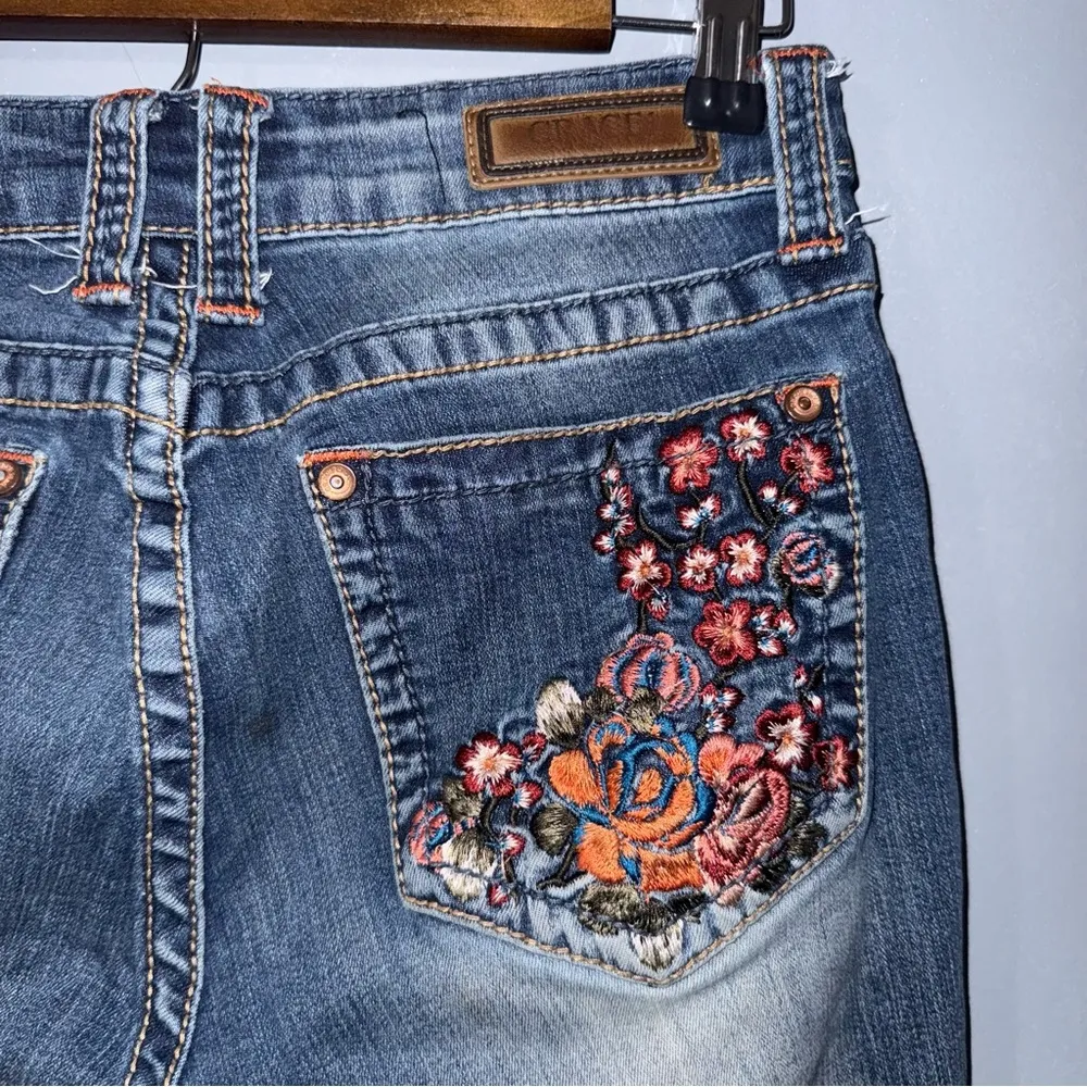 Grace in LA Flare Wide Leg Jeans with Embroidery Blue Size 26 - Image 11