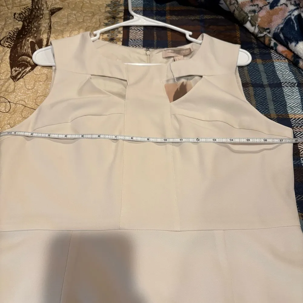 Forever 21 Women's Sleeveless Dress off white Sz L open detail front color - Image 6