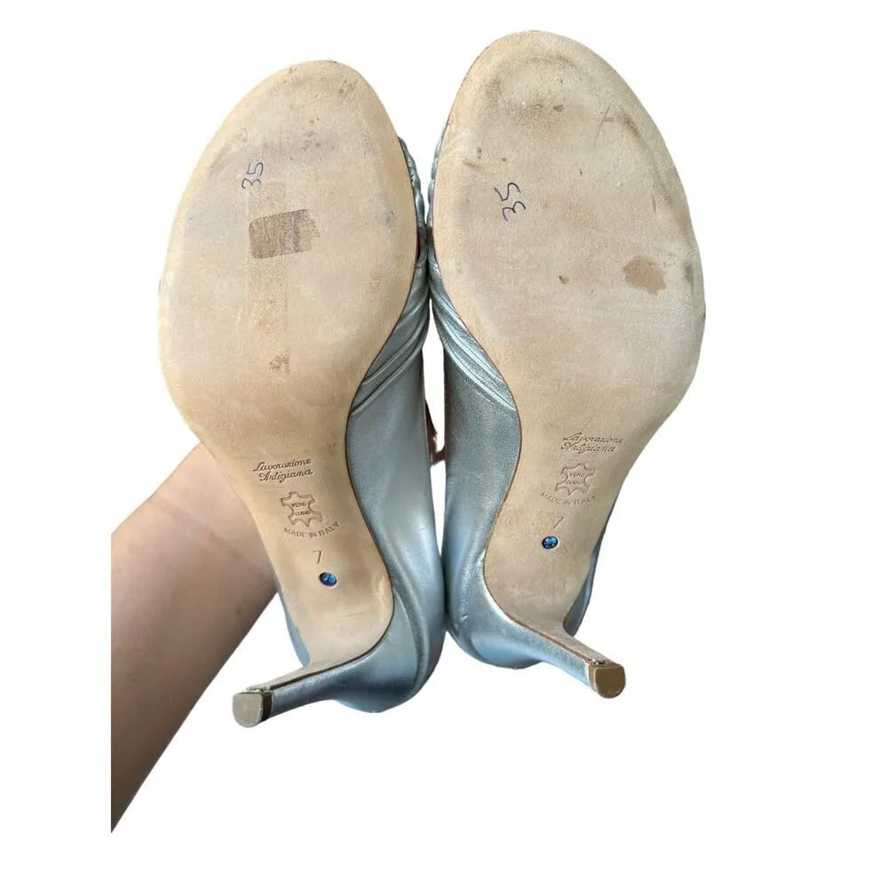 SOMETHING BLEU SILVER HEELS SIZE 7 - Image 4