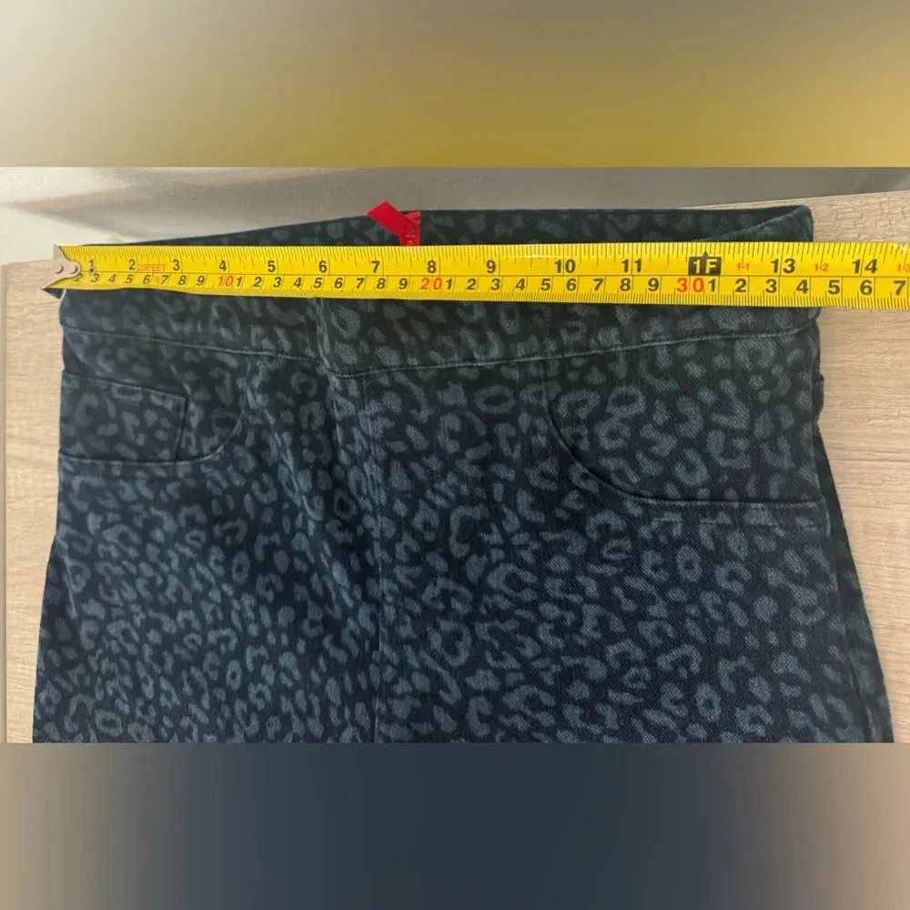 SPANX JEAN-ISH LEGGING BLUE DENIM LEOPARD Skinny Fit Pull On Size Medium - Image 7
