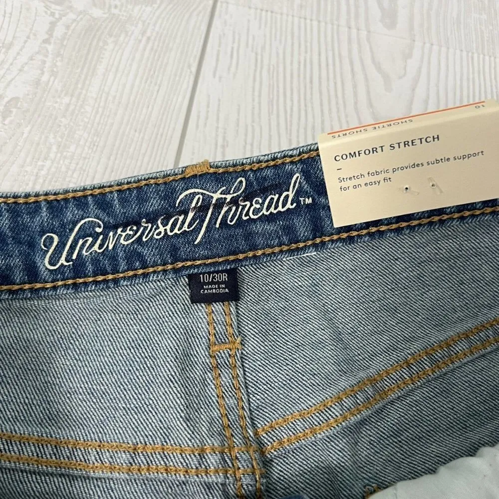 Universal Threads Universal Thread High Rise Shortie Shorts - Image 2