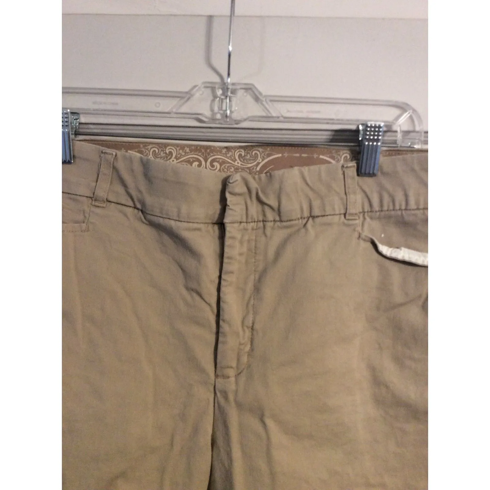 Plus Size 16W Tan Bermuda Cotton Blend shorts Gloria Vanderbilt - Image 2