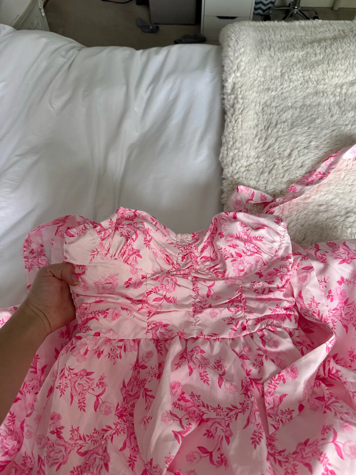 Gorgeous pink floral maxi dress - Image 4