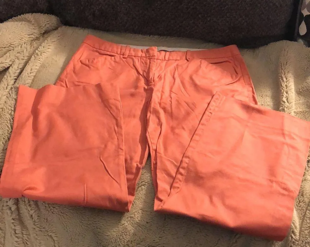 🔹 4 for 30 The Limited Cassidy Fit Coral Crops size 6 - Image 2