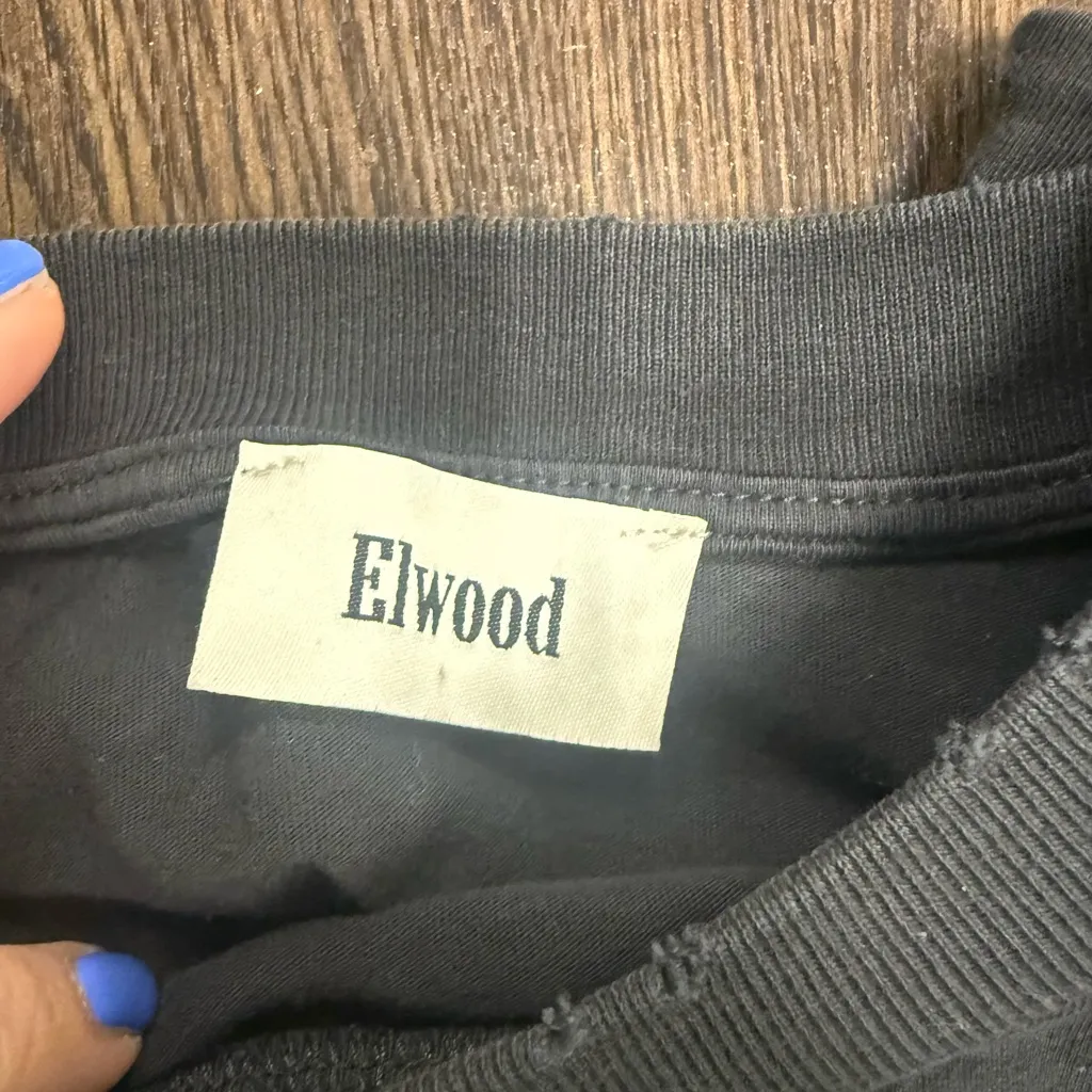 Elwood Oversized Core Tee - Image 3