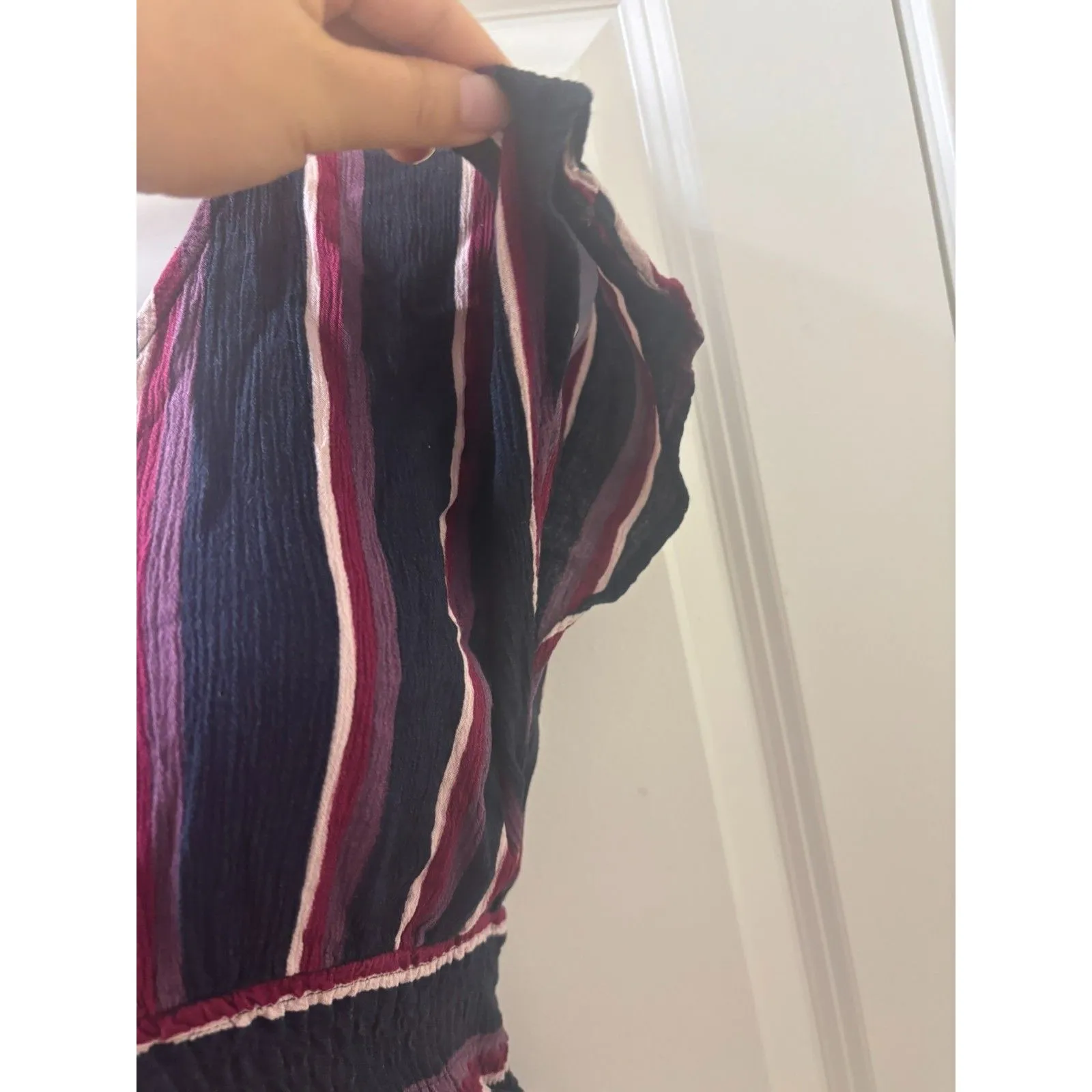 Abercrombie & Fitch Smocked Waist Dolman Top XS Striped V-neck cap sleeve - Image 6