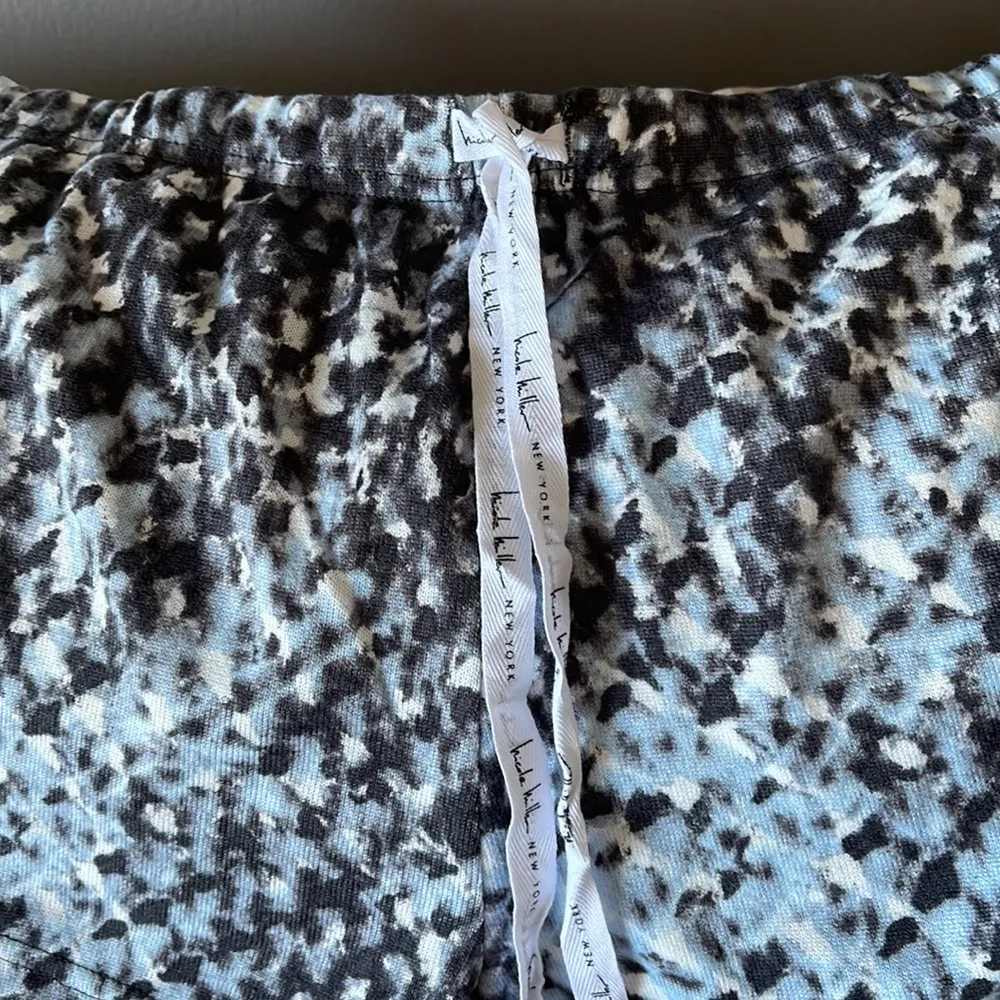 New Nicole Miller animal print soft pajama shorts & Top - Image 3