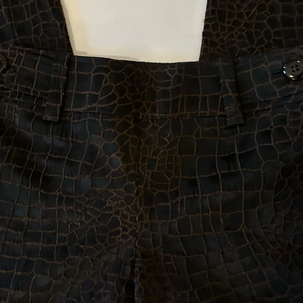 Carlisle Croc Embossed Velvet Textured Straight Leg Pants Brown Black Size 4 - Image 7