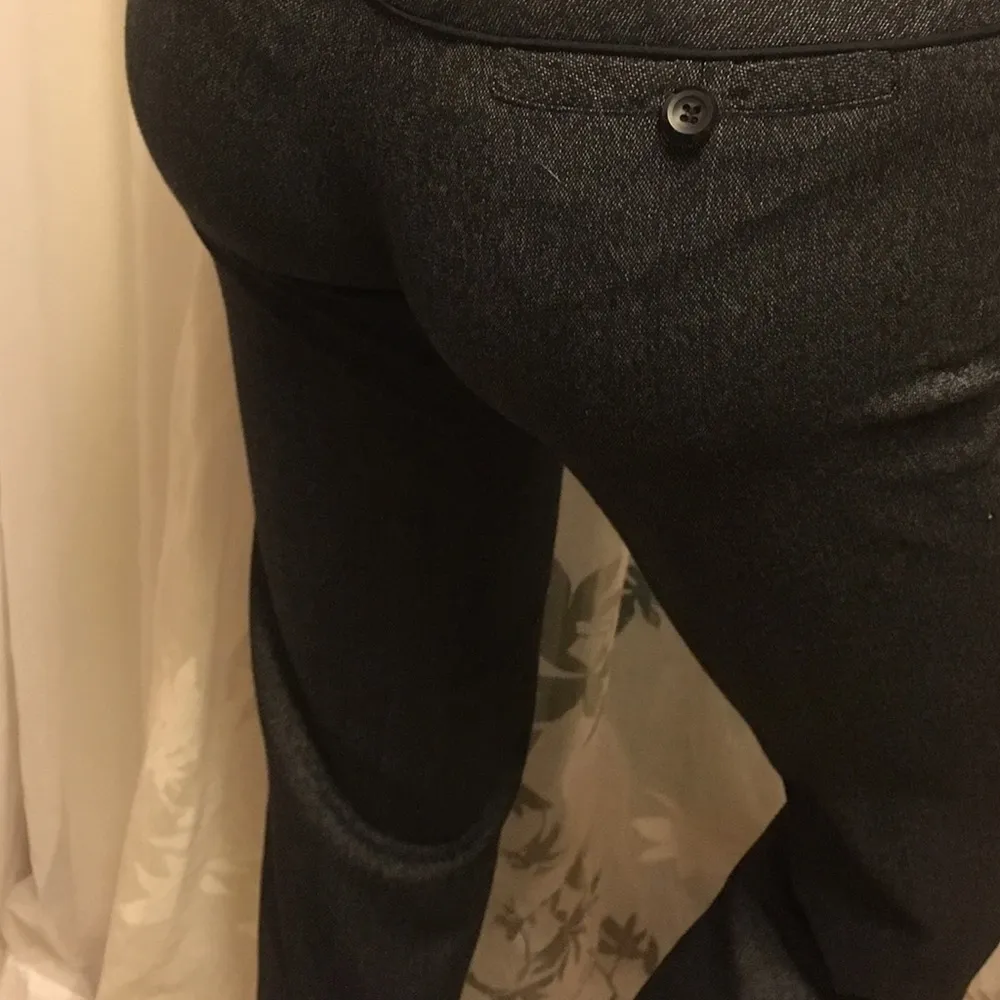 A. Byer Dark Charcoal Gray Slacks | Dress Pants | Business Casual


5.12 - Image 6