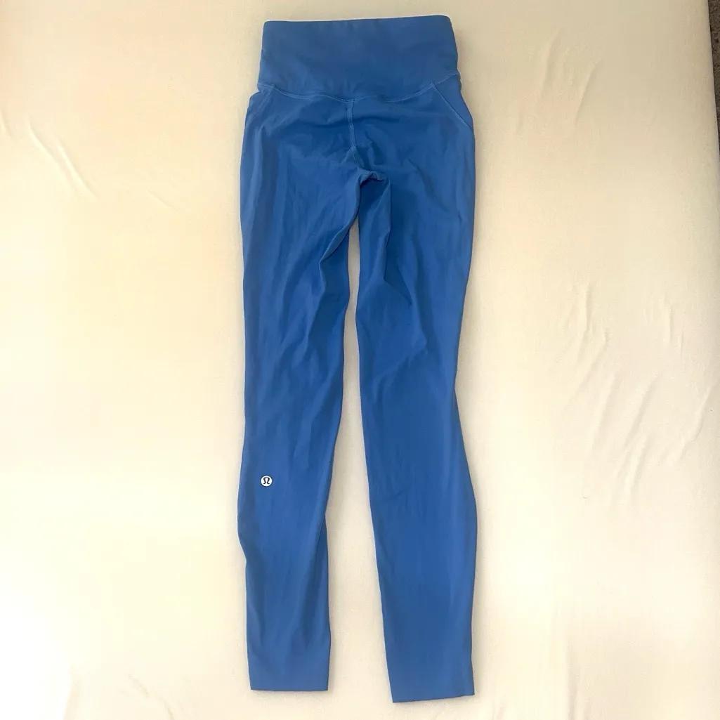 Lululemon Base Pace 25” size 0 High-Waisted Leggings, lighter blue - Image 2