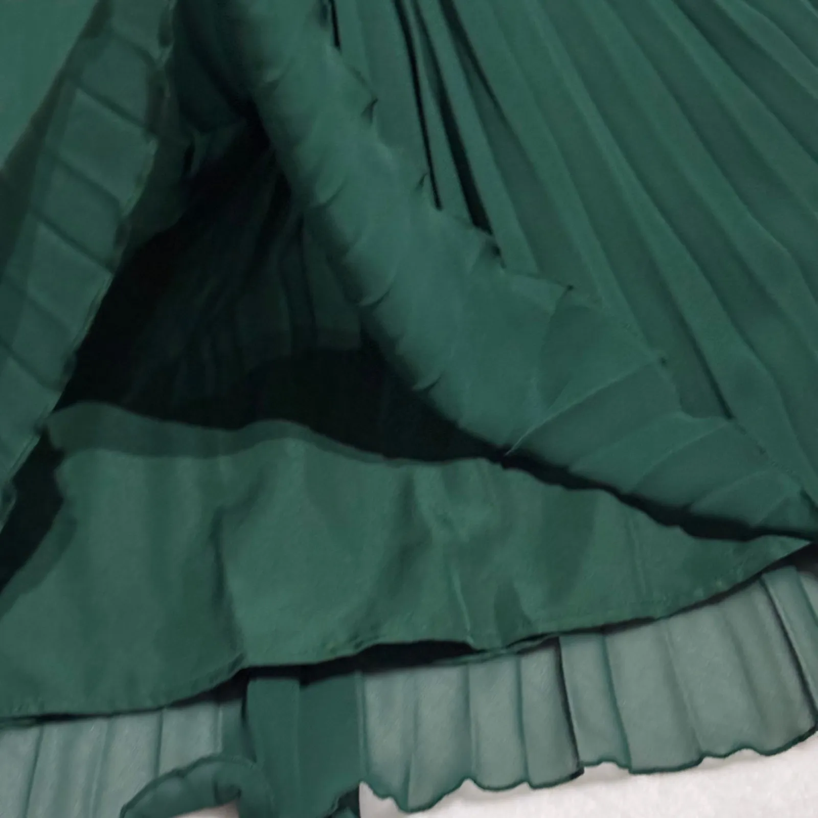 ASOS DESIGN Emerald Green Pleated Midi Dress Spaghetti Straps Button size 6 - Image 7