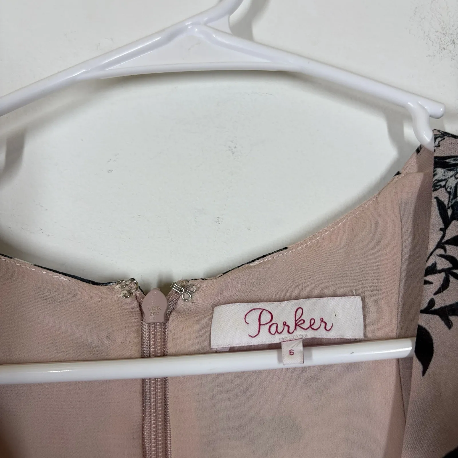 Parker Dorothy Pearl Paradise 100% Silk Dress Size 6 - Image 9