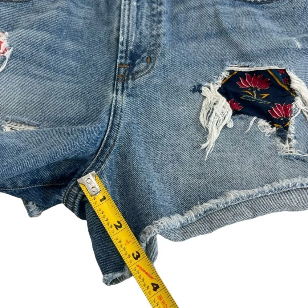 madewell | the perfect jean short distressed re/done patchwork shorts - Image 9