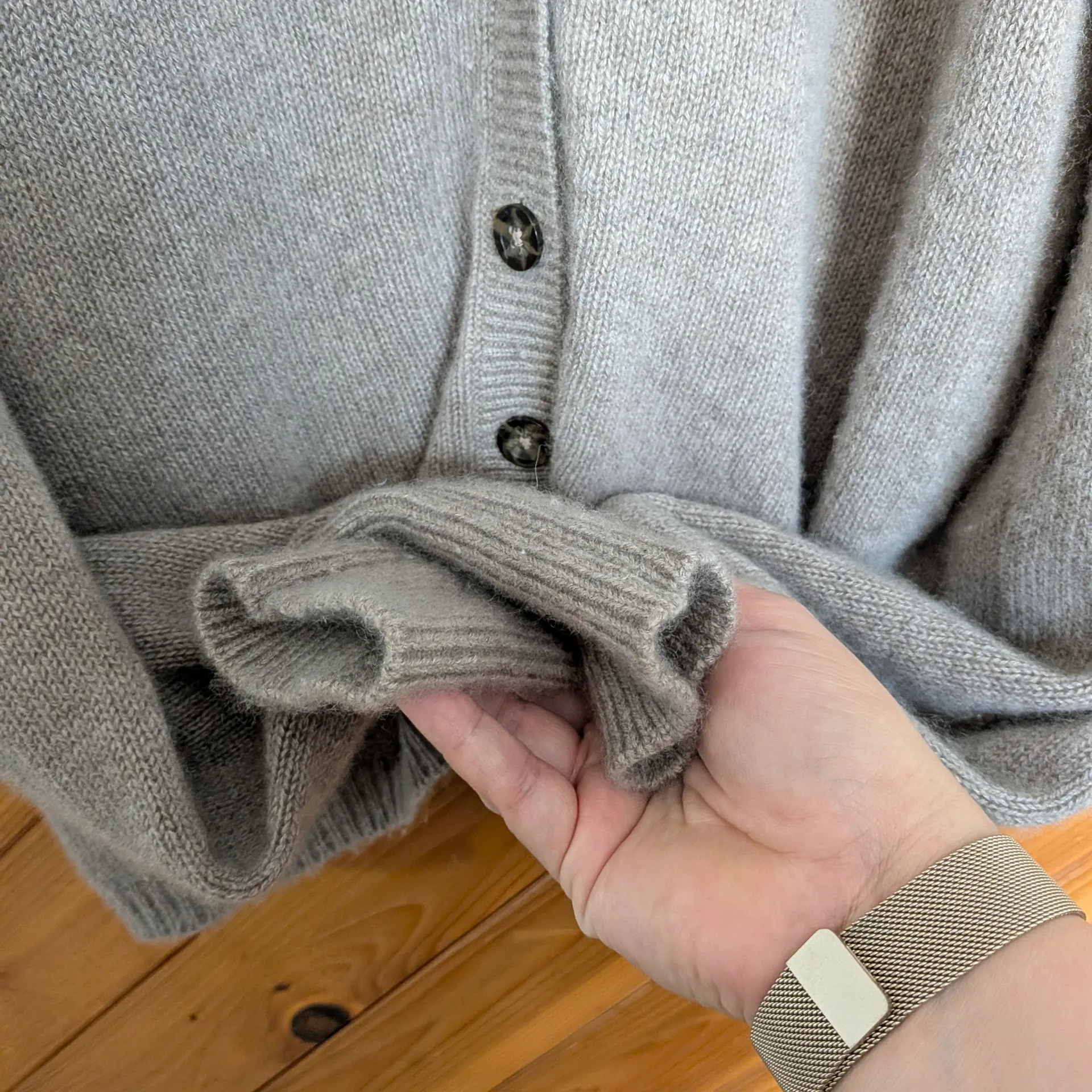Boden Cashmere Pleat Detail Cardigan Size 12 Gray - Image 4