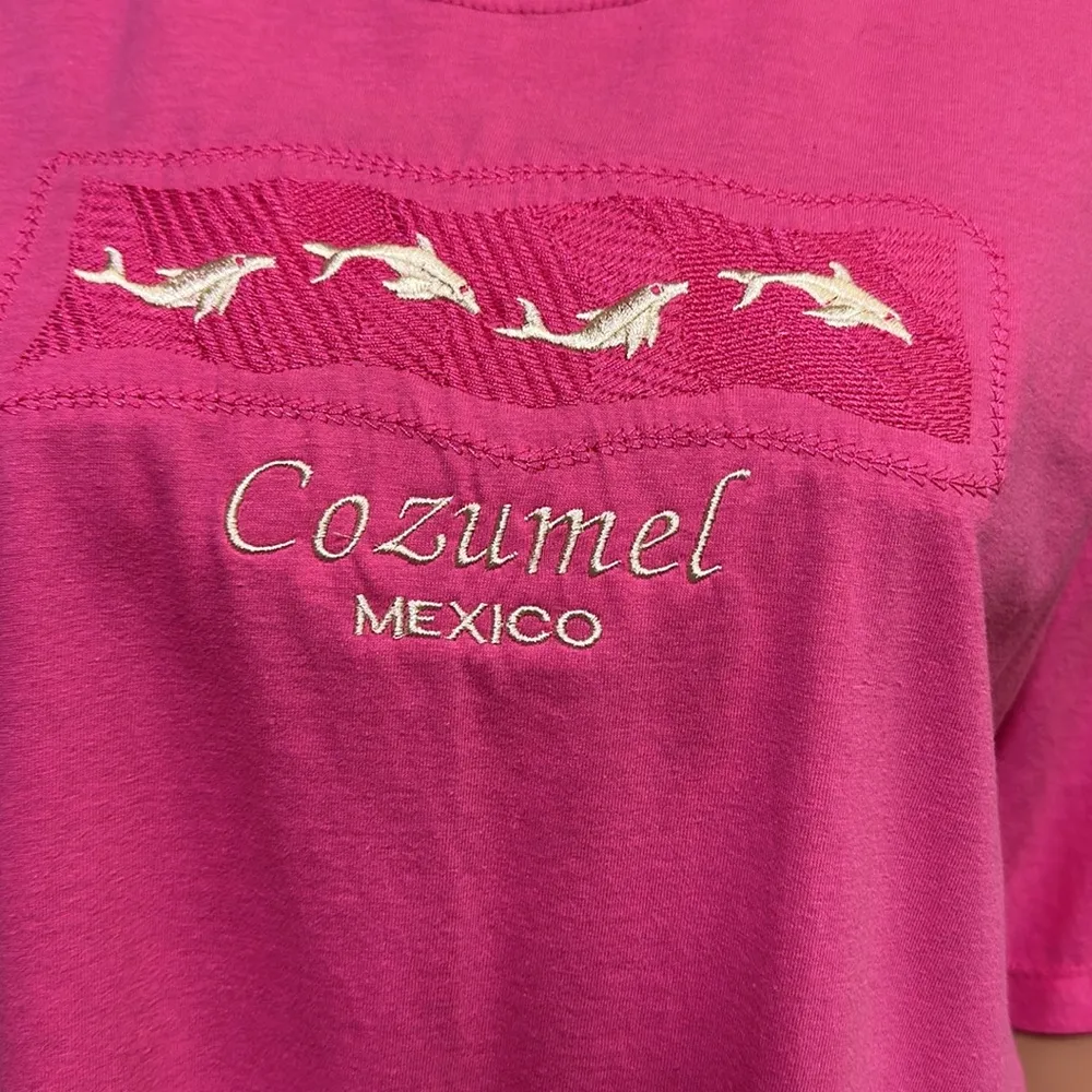 Caribbean Cozumel Mexico Pink Embroidered Dolphin Souvenir Tee Tshirt Womens XL - Image 2