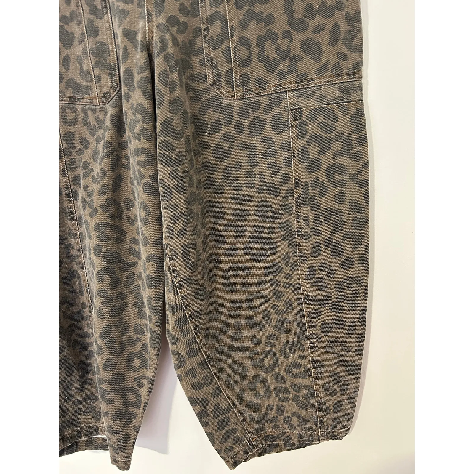 Entro Wide Barrel Leg Jogger Animal Cheetah Print Brown Black Tie Waist Pant M - Image 3