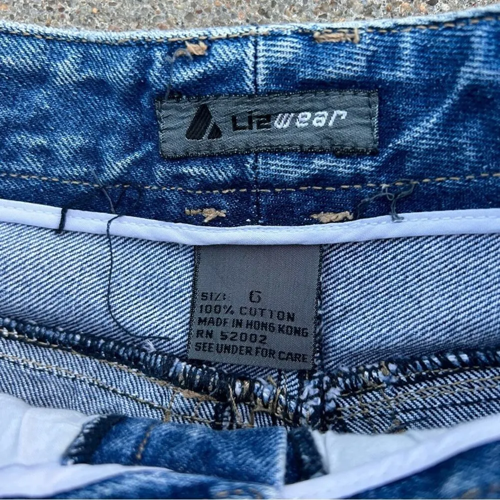 Vintage 80s Liz Wear high rise Cut Off Jean Shorts 25" WAIST - Image 5