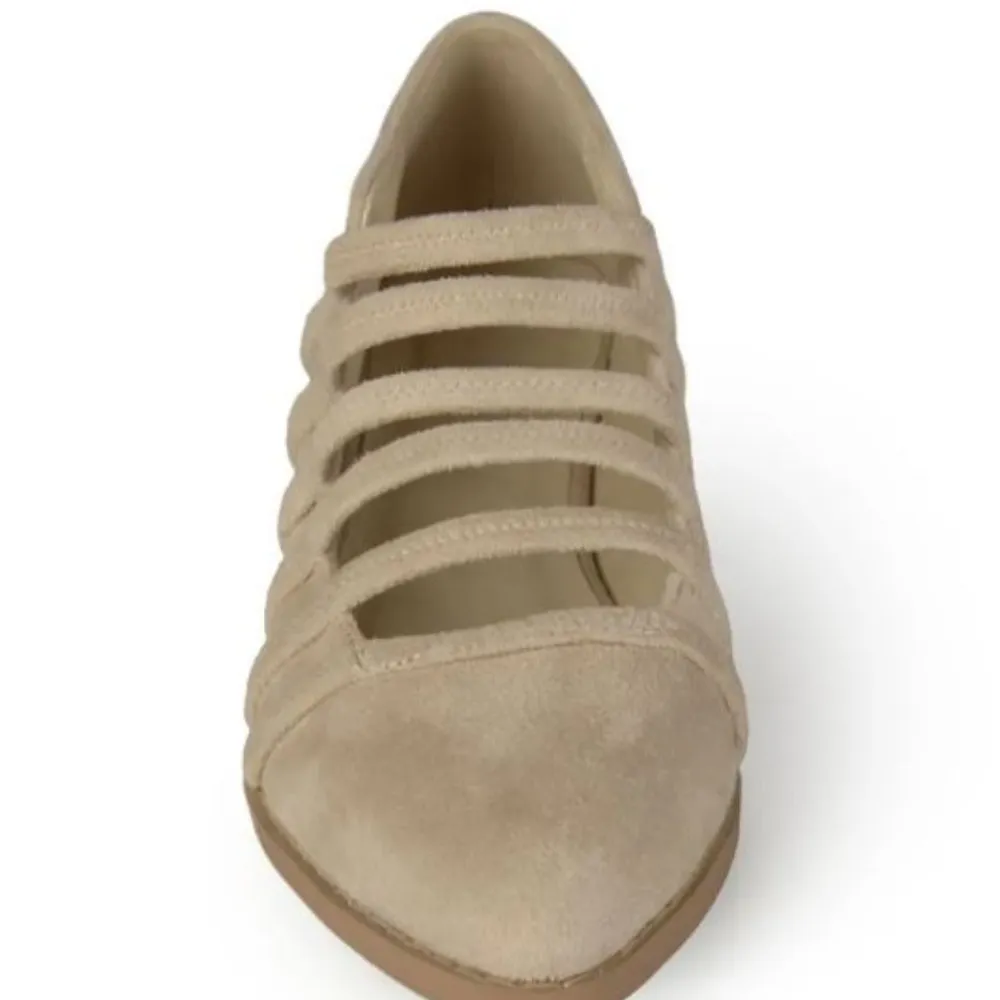 NWOB strap front point toe shoes Brown Size 8 - Image 3