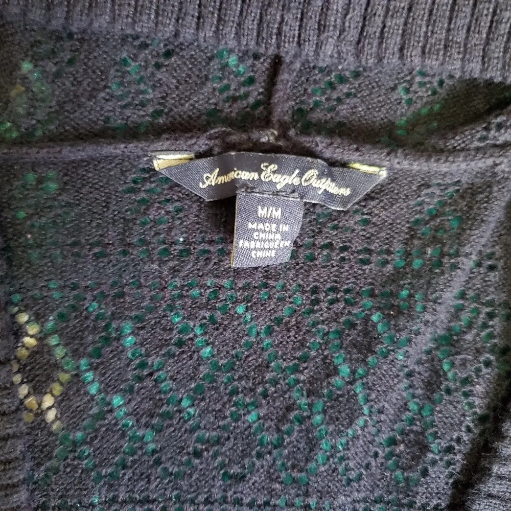 Aeo sweater size medium - Image 2
