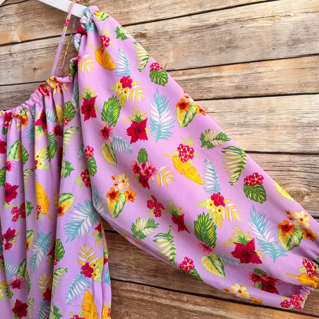 Romeo & Juliet Couture Blouse Women’s Size Medium Floral Cold Off Shoulder NWT - Image 3