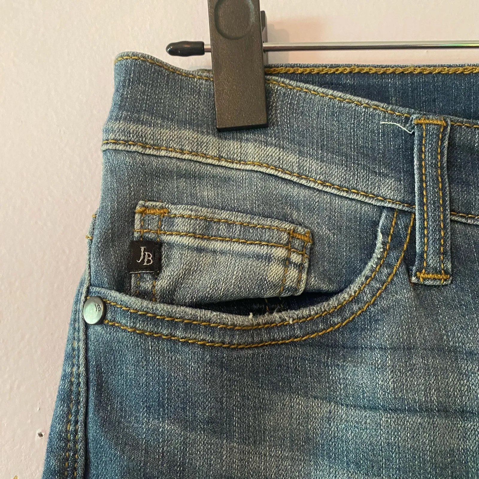 Judy Blue Skinny Fit Medium Wash Distressed Jeans Medium Wash Women size 7 / 28 - Image 3