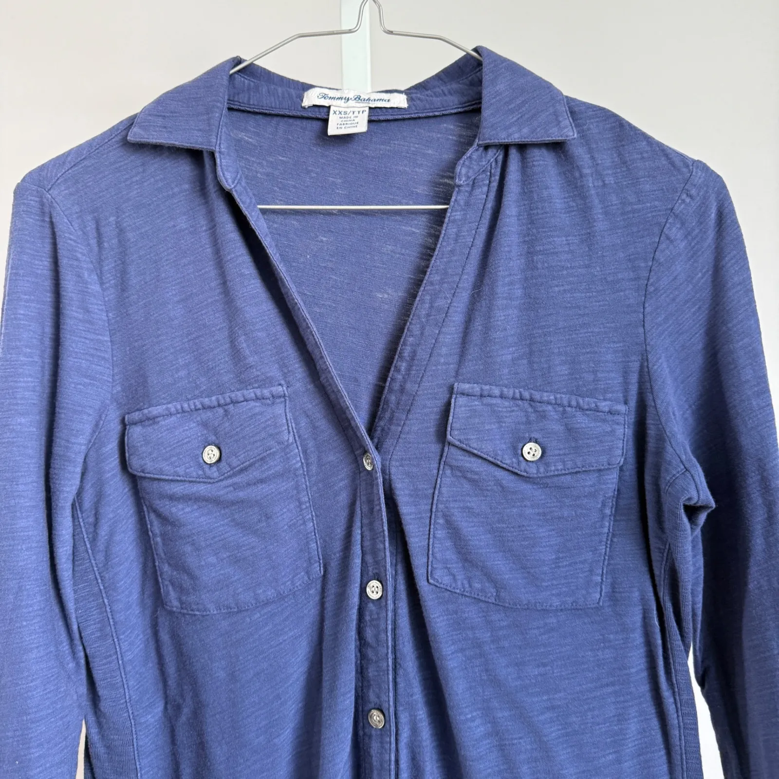 Tommy Bahama Womens XXS Blue Chambray Long Sleeve Button Shirt Top Casual Resort - Image 2