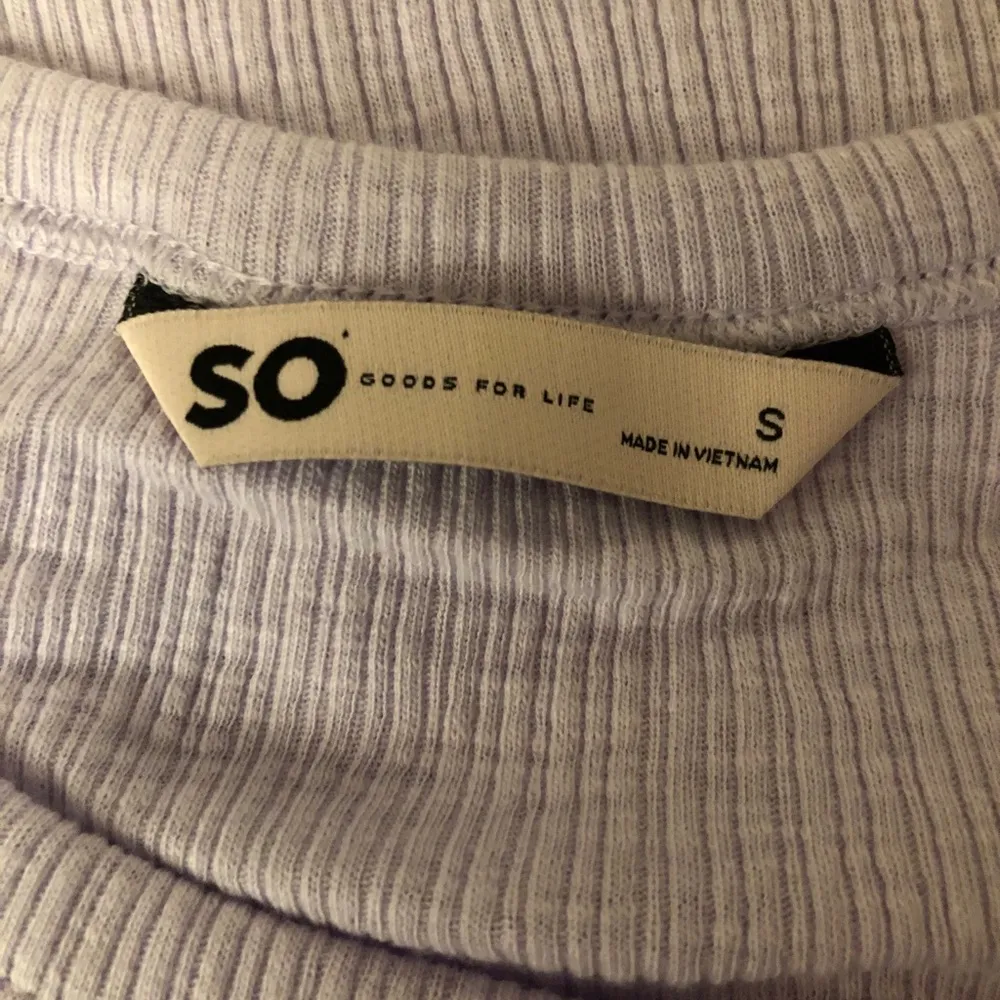 SO Relaxed Tank Top Size Small Juniors Lilac Buttoned Down Ribbed Look New - Image 5