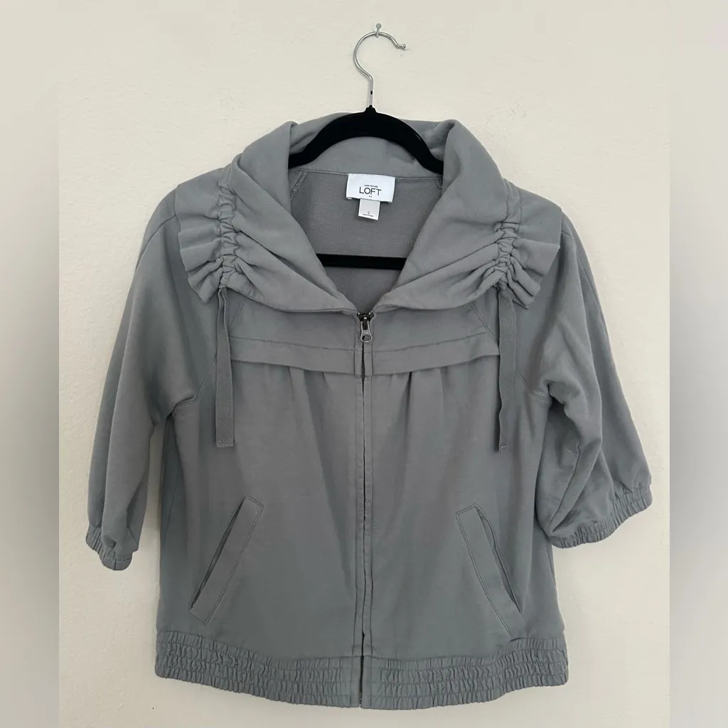 LOFT Slate Ruched Sleeve Jacket - Image 3