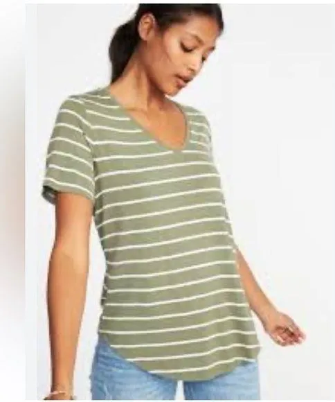 LUXE Olive Green and White V-Neck Tunic Tee - Image 2