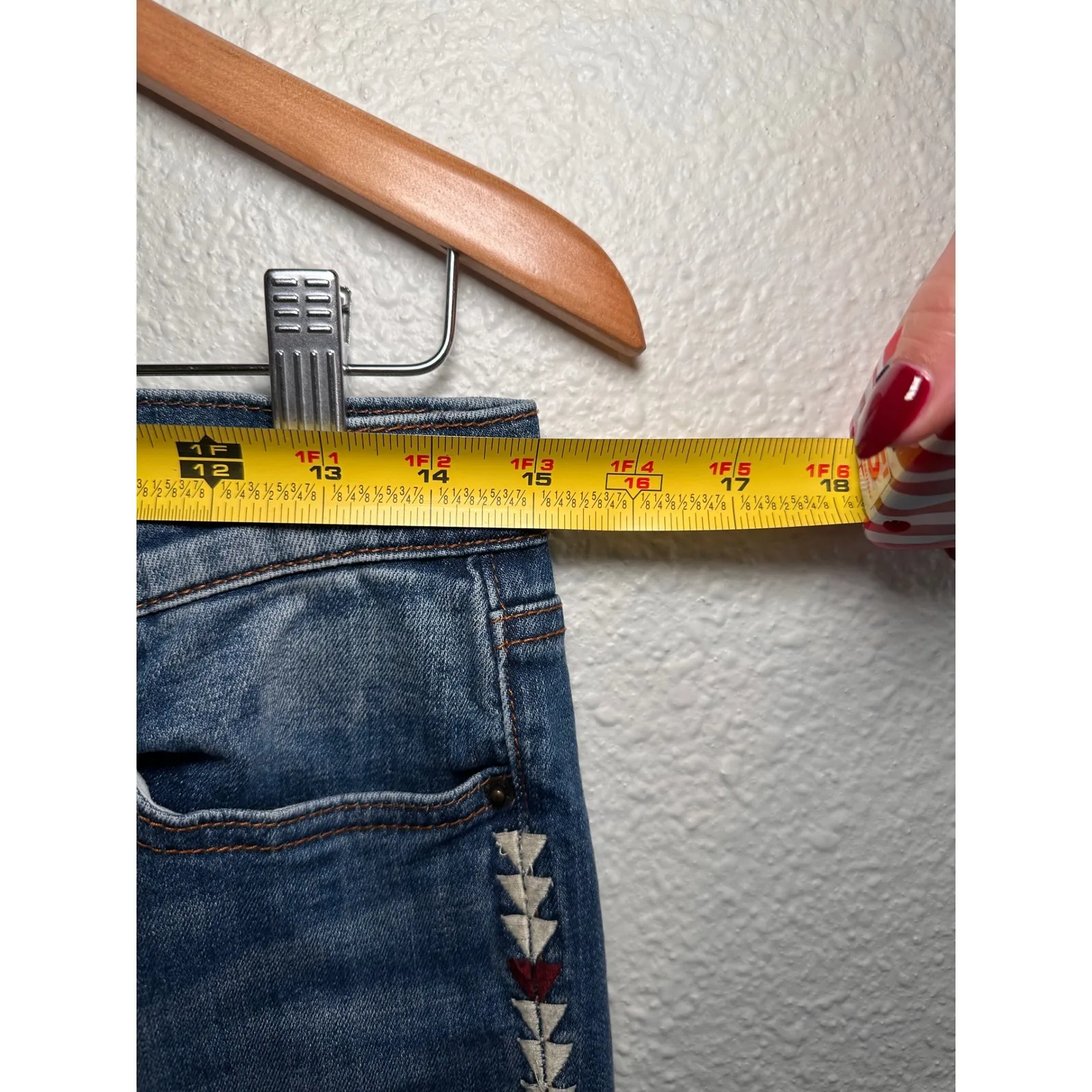 Driftwood Marilyn Jeans Blue Wash Embroidered Side Classic Fit Women's Size 27 - Image 6