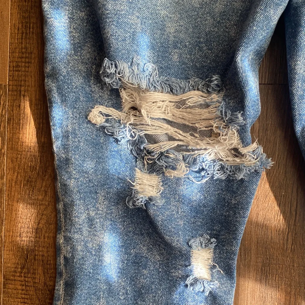 American Eagle Outfitters Distressed Denim Boyfriend Jeans - Image 8