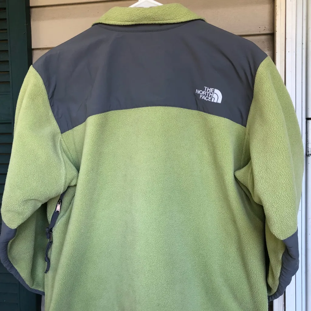 Green and gray the north face Denali Coat - Image 8