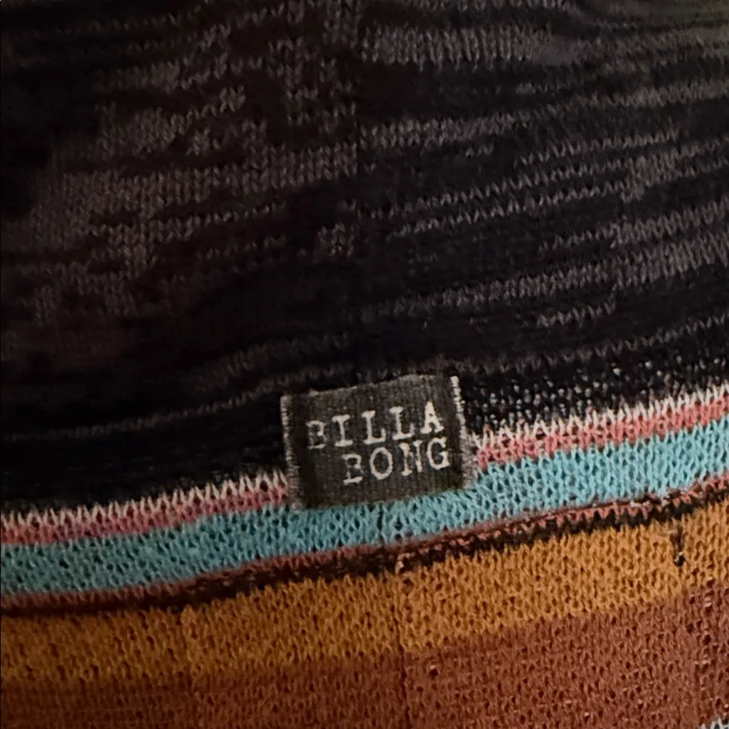 Billabong Tribal Patterned cardigan sweater wrap with Fringe size medium Black - Image 5