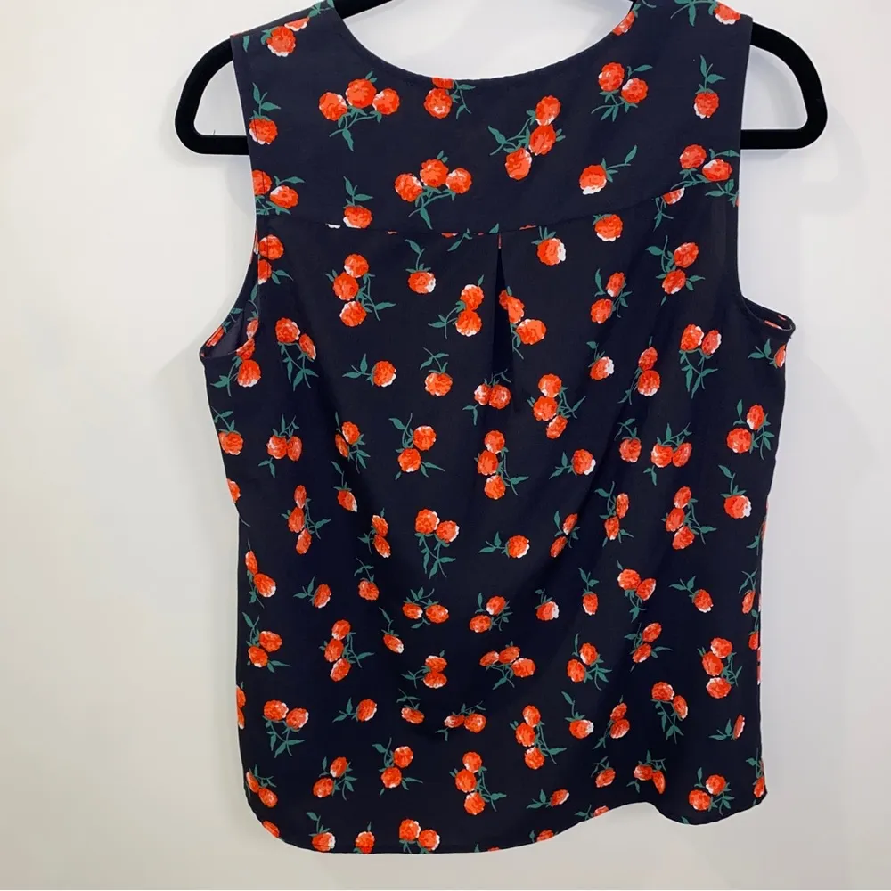 Talbots Navy Blue Raspberry Print Summer Shirt Tank Top Sleeveless Blouse Medium - Image 4