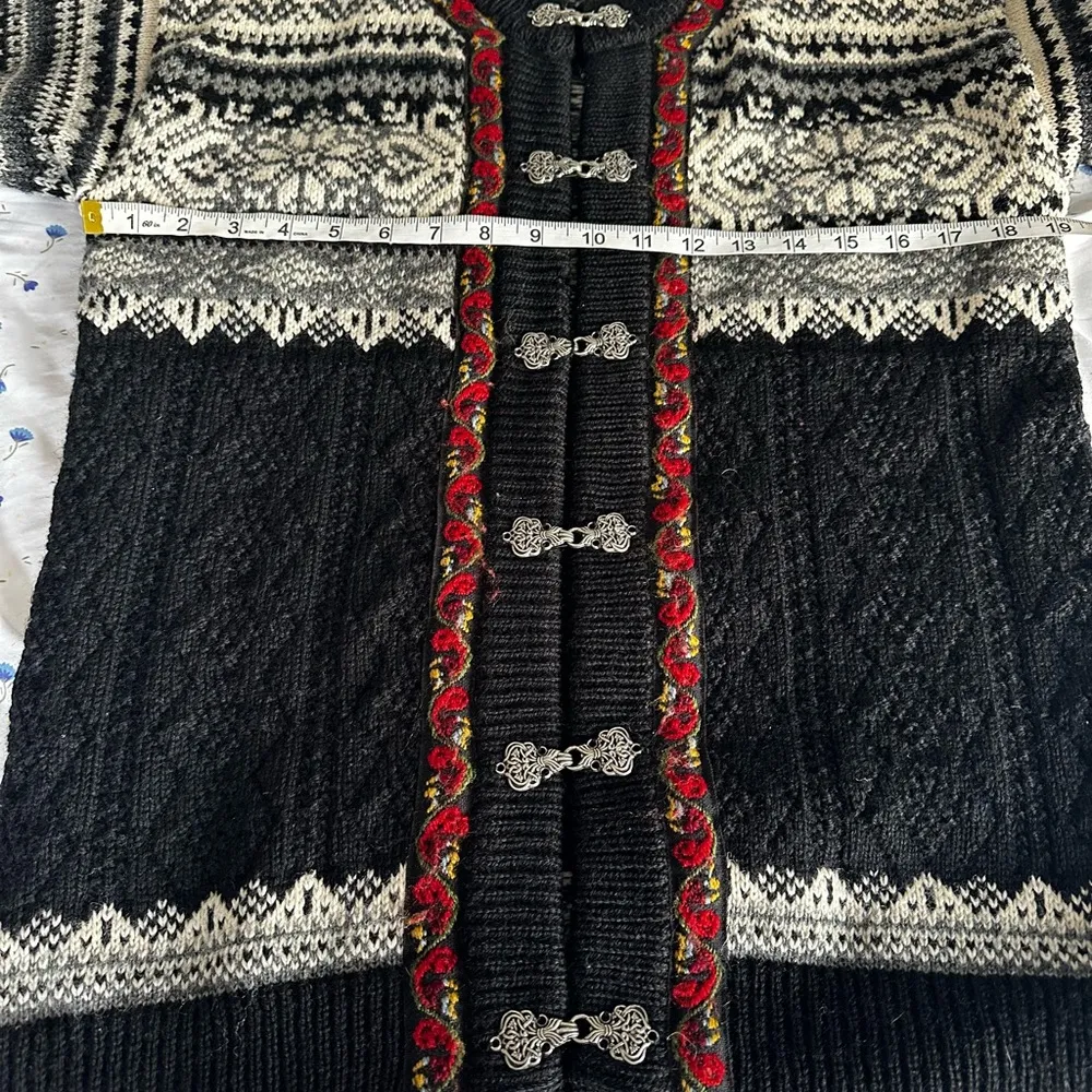 Nor Wear 100% Wool. Small Casual Women's Wool Cardigan Nordic Ice Wear Sweater Black - Image 3