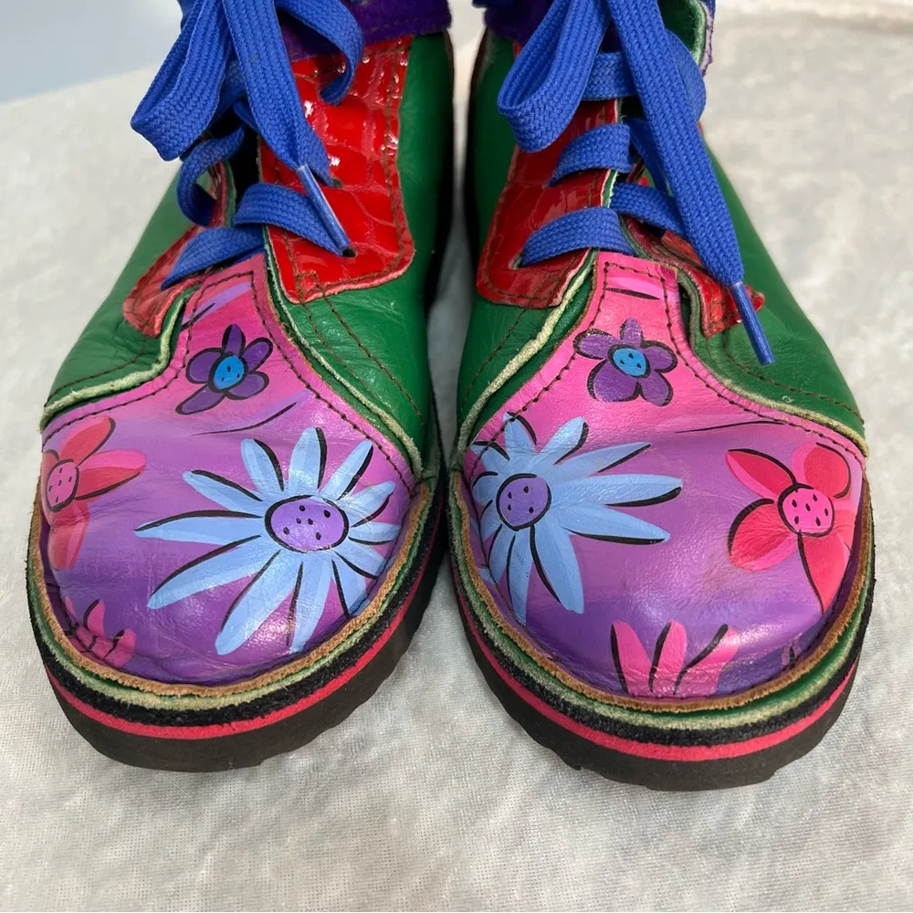 Art deco painted shoes Soletech size 6 green, pink, purple, red oil resistant Green - Image 2