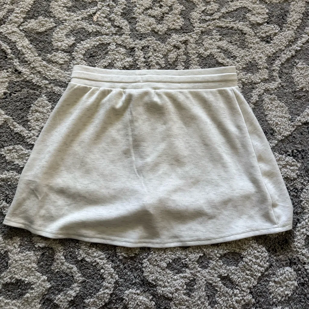 Light grey Sweat Skort⭐️ - Image 3